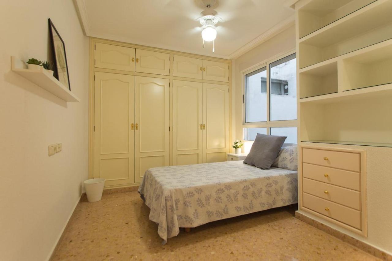 Nice Apartment Close To Mercado Central Alicante Exteriör bild